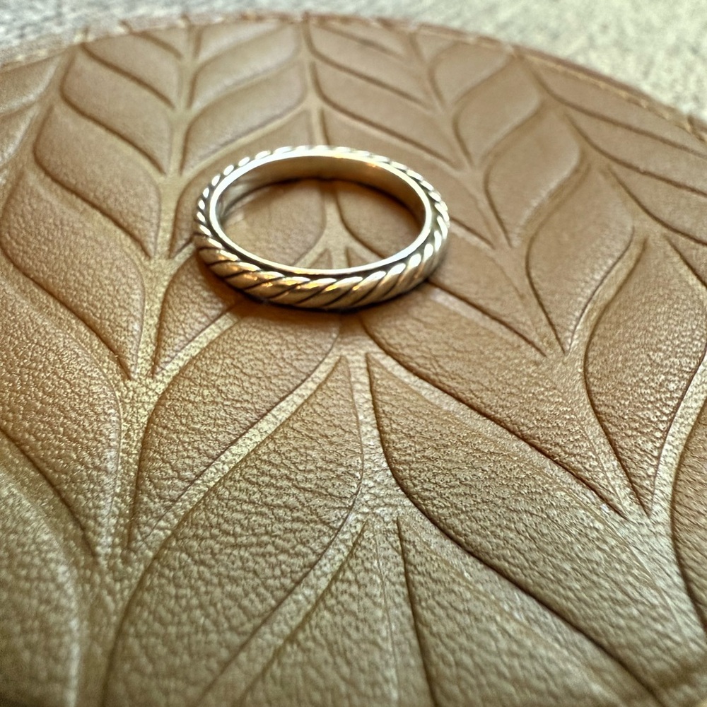 David Yurman CABLE COLLECTIBLES® STACK RING
Sterling Silver, 3mm